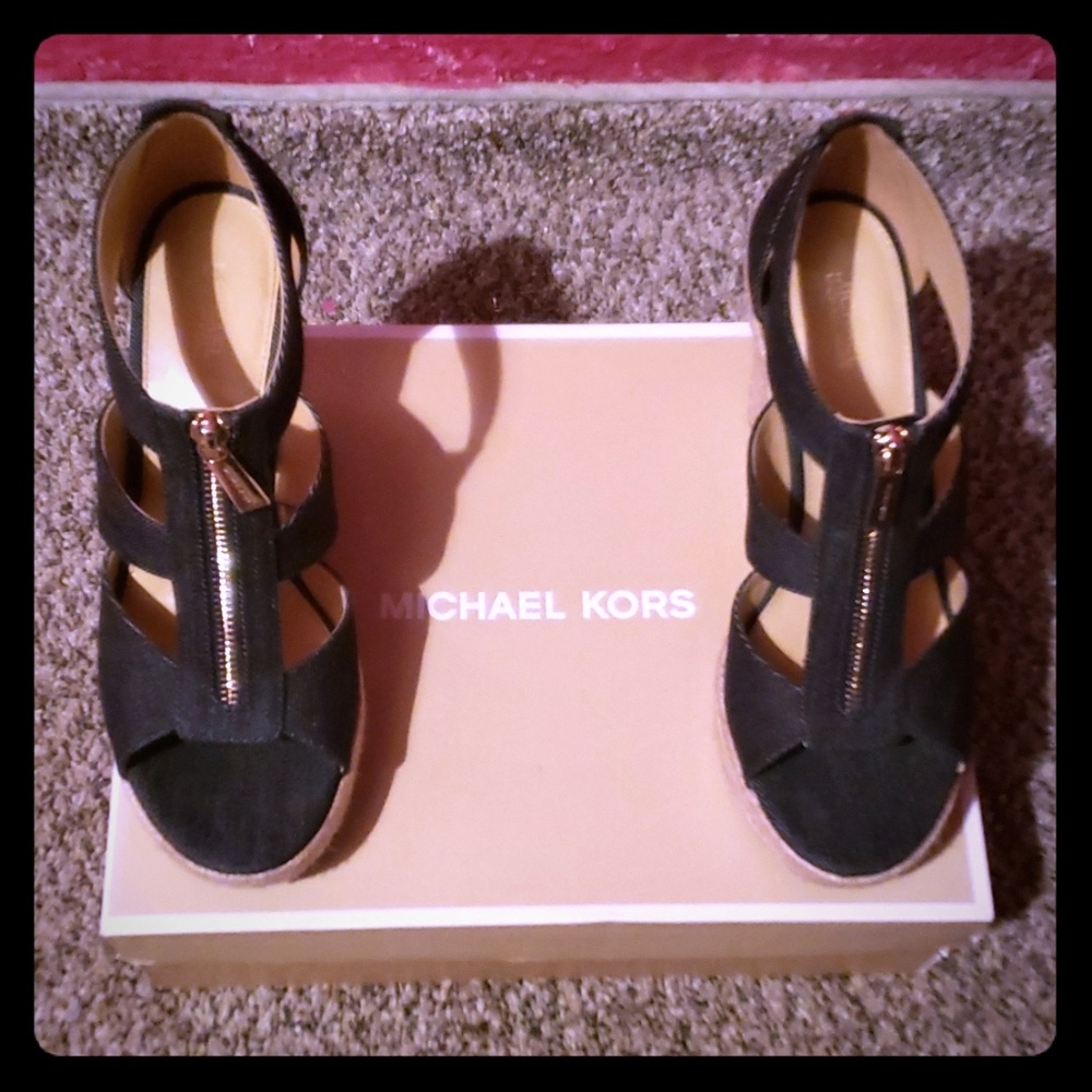 Navy blue Jean wedges